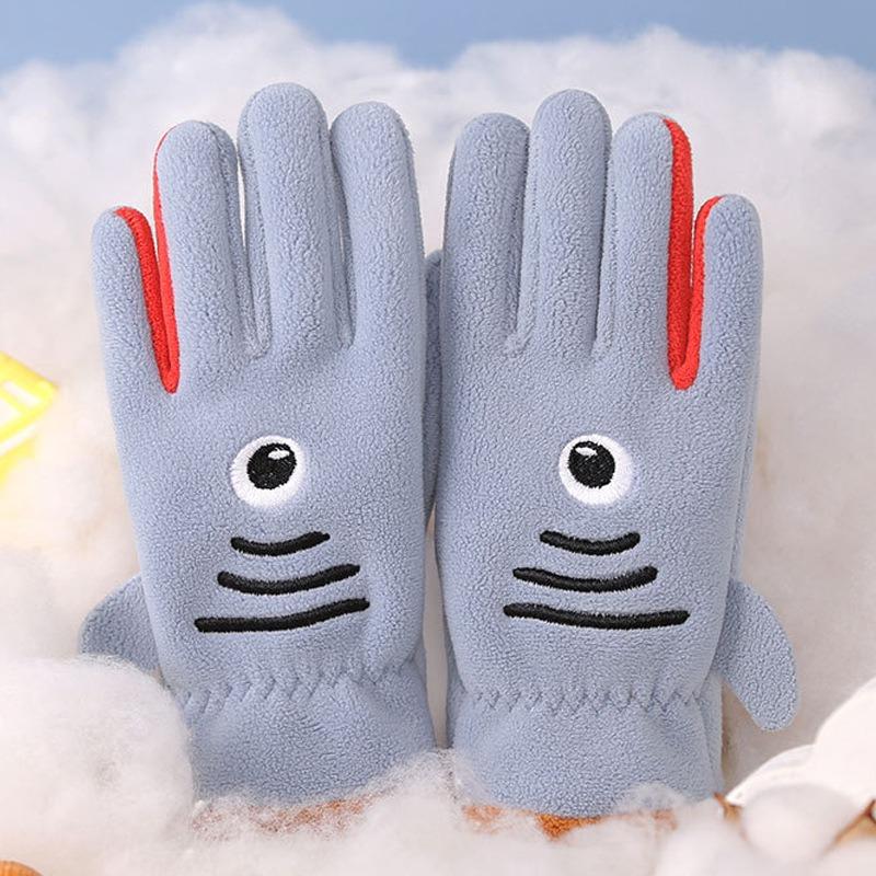 Children's men's and women's velvet autumn and winter Austrian velvet students riding skin-friendly outdoor warm and cold-proof cute cartoon gloves
