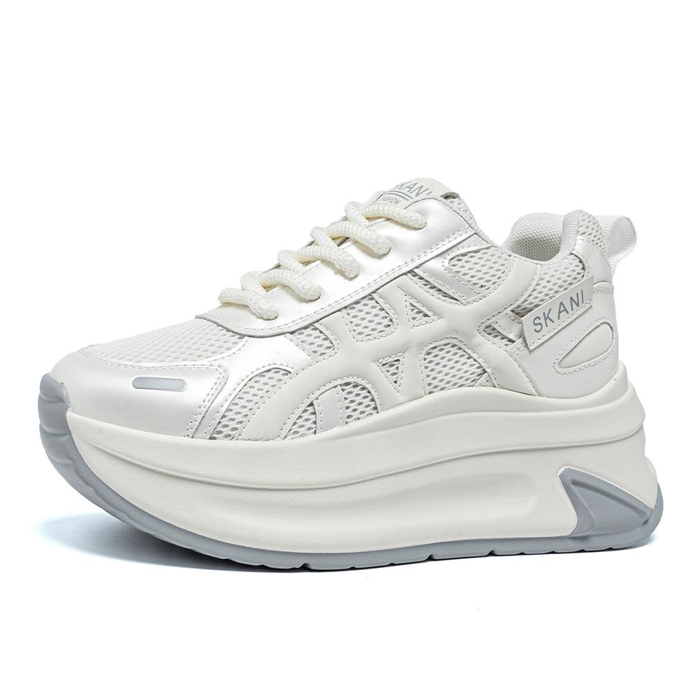 Neue Sommer-Mesh-Atmungsaktive Weiße Schuhe Damen Freizeit-Sport Bequem Flach Höhenverstellende Schuhe und Cut-Out-Schuhe