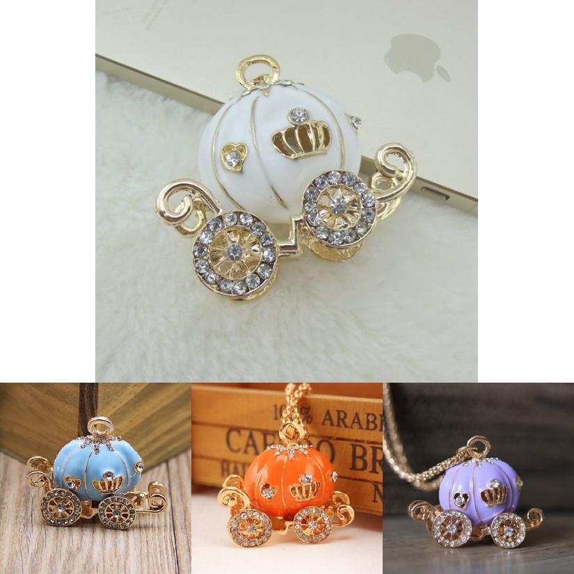 Colorful Unisex Key Chain Pumpkin Carriage Car Key Crystal Pendant For Every Occasion