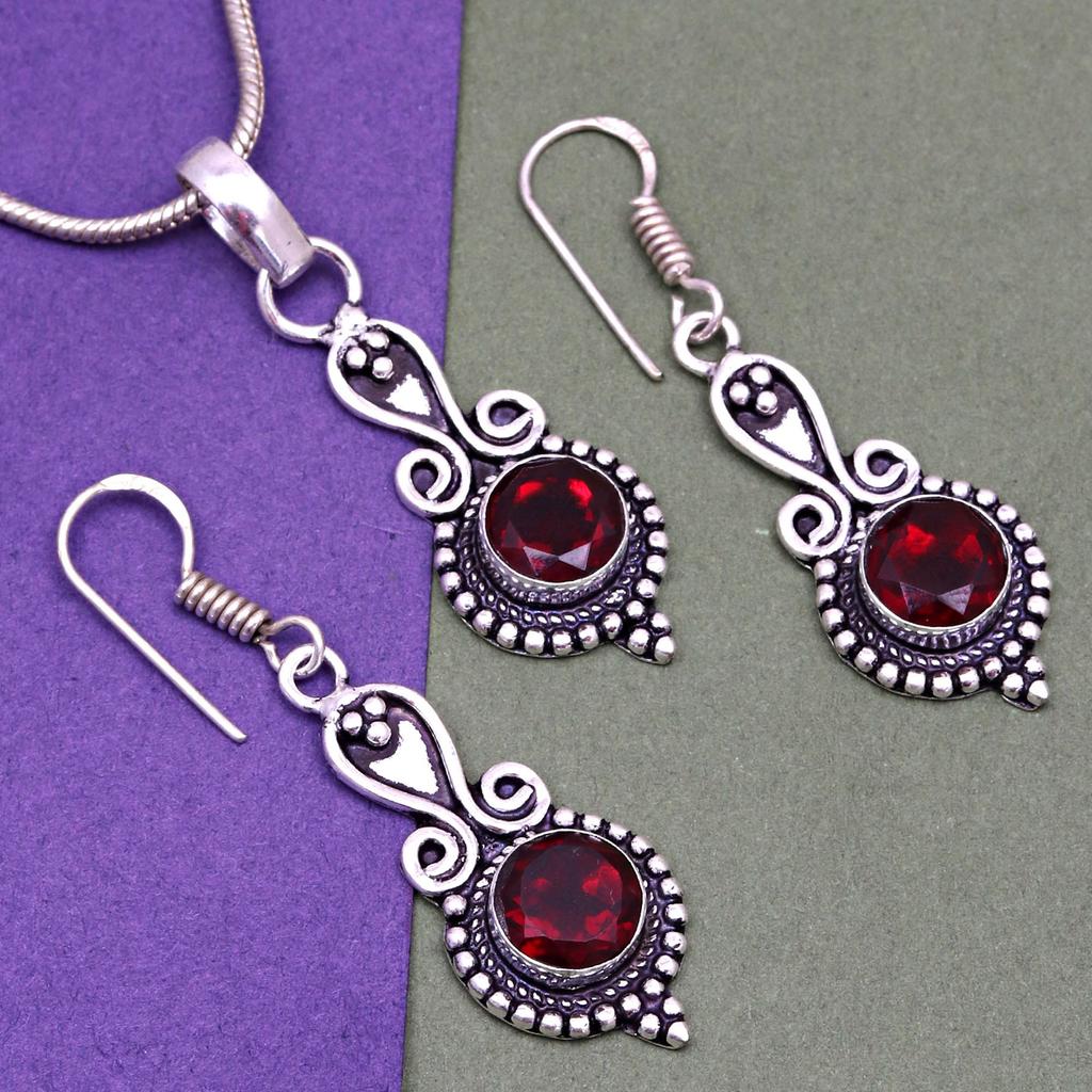 Pendant Garnet   Sterling Jewelry Gemstone Plated Gold Natural Red