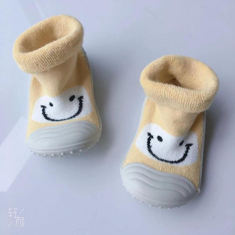 Autumn Winter New Towel Thickening Children's Floor Socks Baby Baby Toddler Shoes Rubber Sole Cartoon Tube Socks