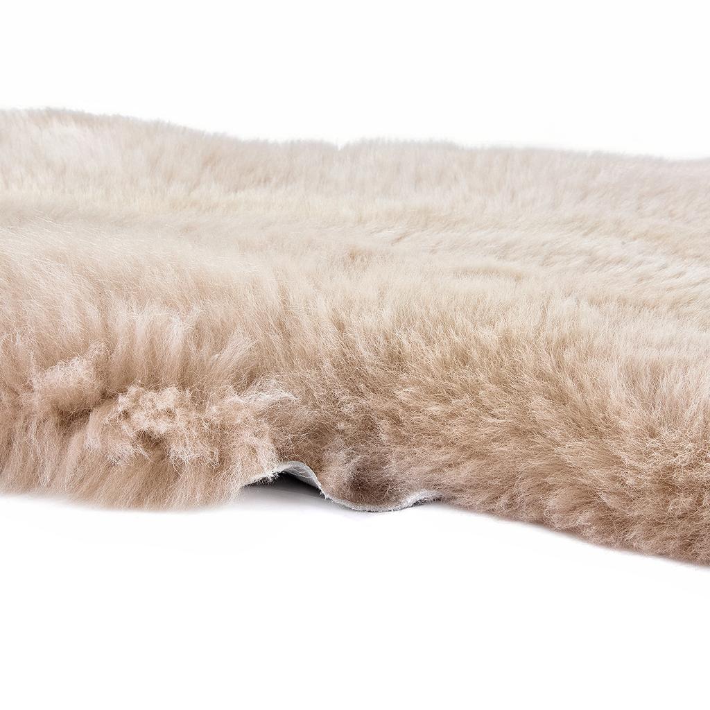 Beige sheepskin 100-110cm size 100-110cm