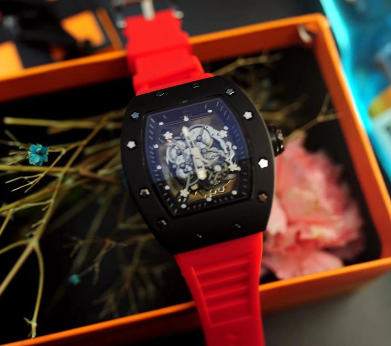 Wangr Unisex Transparent Hollow-out Wristwatch