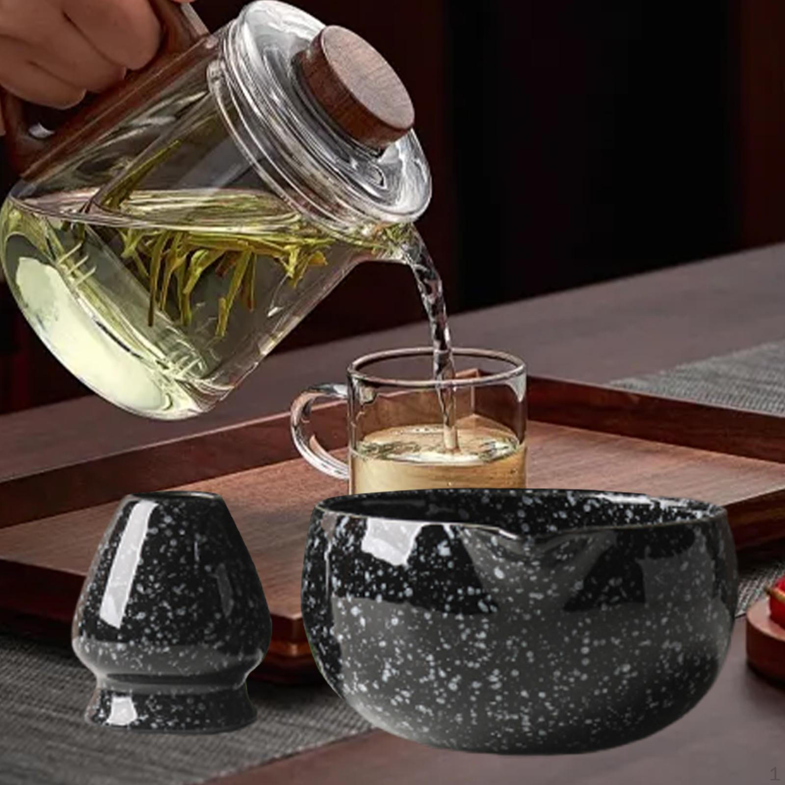 

Beverage Preparation Set: Matcha Bowl and Whisk Stand чорний