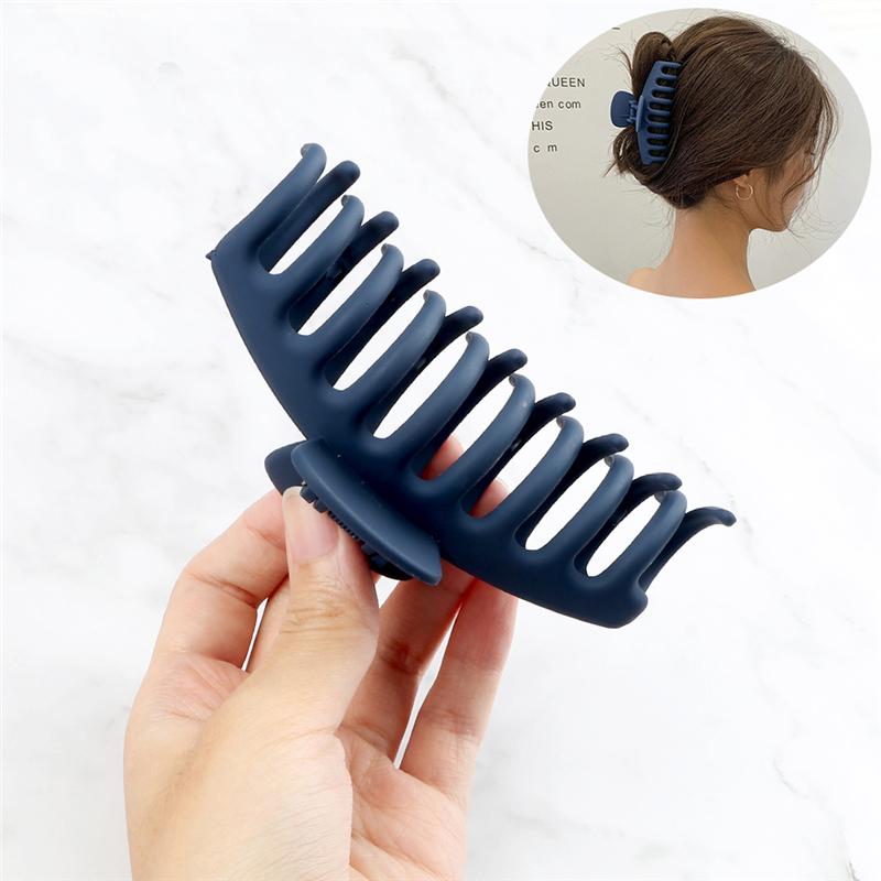Solid Color Claw Large Frosted Hair Claws Korean Fashion Hair Clips for Women Girls Barrette Bath Hairpins Hair Accessories Gift