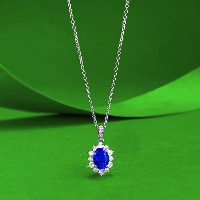 

Zhuozhifan Jewelry S925 Sterling Silver Halo Set Cobalt Blue 6x8mm Oval Necklace - Autumn/Winter Collection for Women, Xiaohongshu Style. 925 Silver