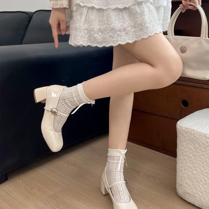 Patent leather Mary Jane single shoes women's spring new versatile thick heel square head one-word buckle temperament high heels