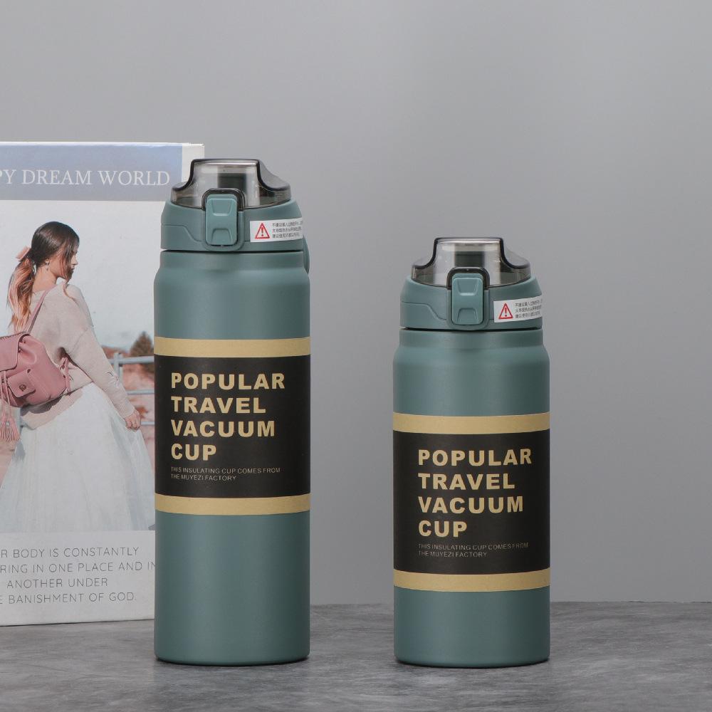 

Термокружка большой емкости с пружинной крышкой из нержавеющей стали Ton Ton Spring Cup Спортивная кружка на открытом воздухе 720ml