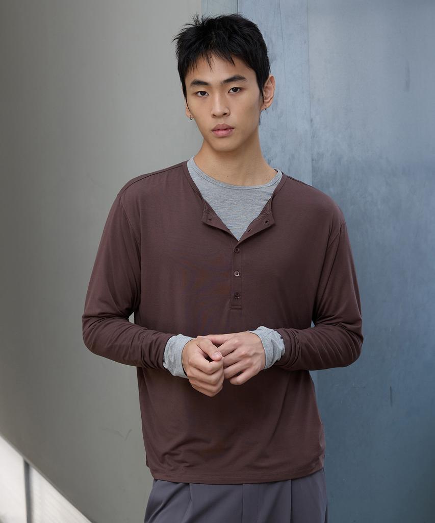 MICHIKO LONDON SPORTS Soft Jersey Henley Neck Long Sleeve