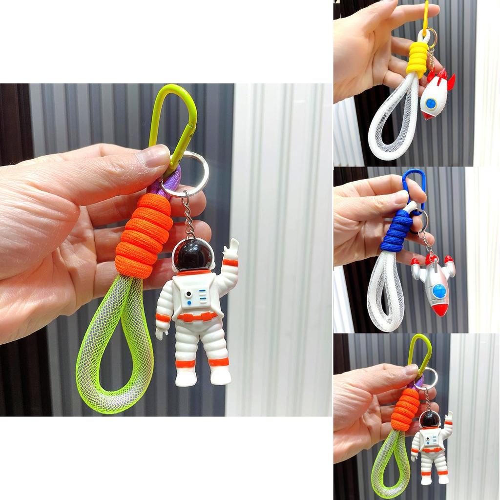 Creative Astronaut Keychain Light-up Sound Plastic Car Key Accessory For Men And Women