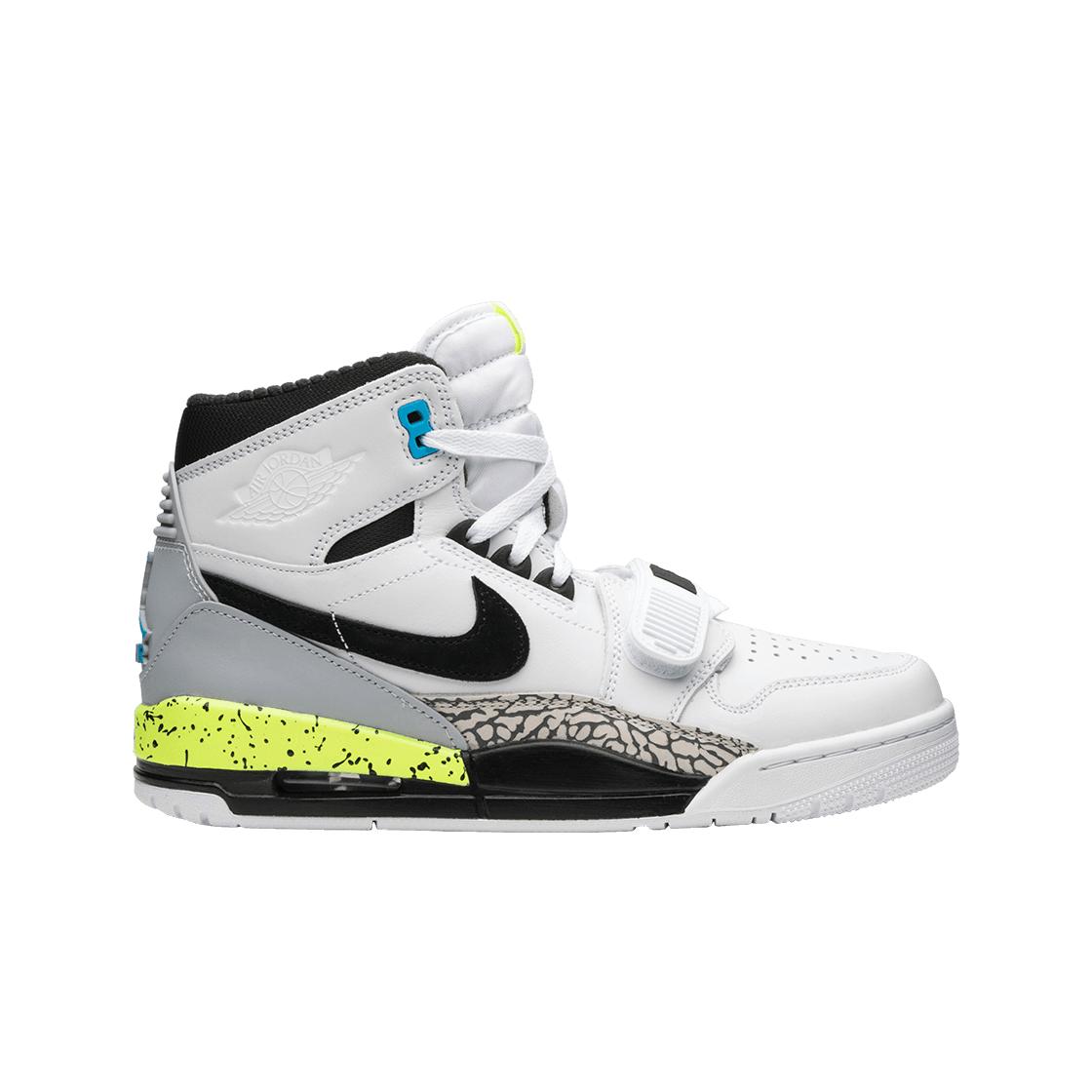 

Jordan Legacy 312 Command Force Volt 265
