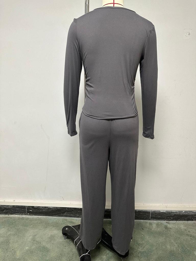 European & American Women's Solid Color Casual Sports Set: Long Sleeve Top & Wide-Leg Pants.