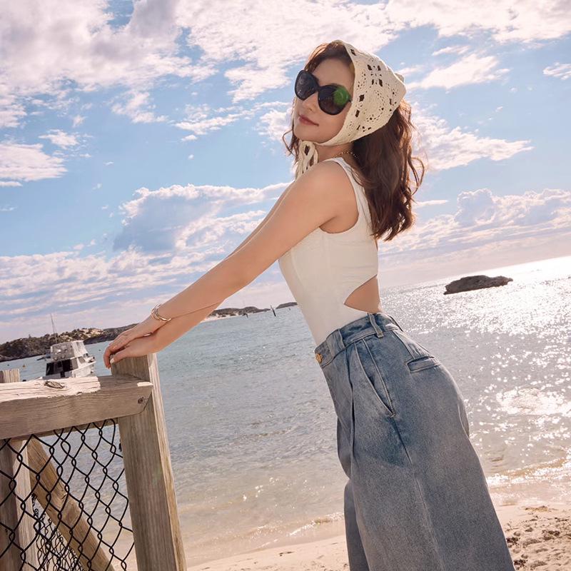 New Celebrity-Inspired Sexy Tummy-Slimming One-Piece Swimsuit with Open Back for Women