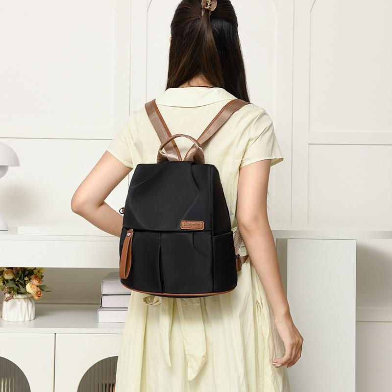 Schoolbag1011 New Large Capacity Backpack for Women, Anti-theft, Water-Repellent, Casual Lightweight Travel Backpack, High Aesthetic Value