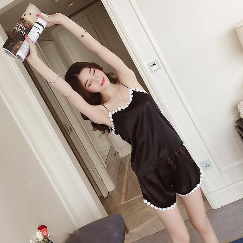 Luxurious And Sexy Women's Faux Silk Camisole Pajama Set Thin Breathable Sleepwear