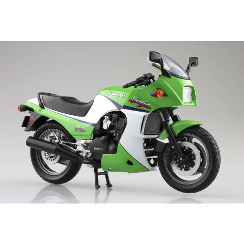 Aoshima Bunka Kyozai (AOSHIMA) Skynet 1/12 Scale Complete Kawasaki GPZ900R Lime Green Motorcycle