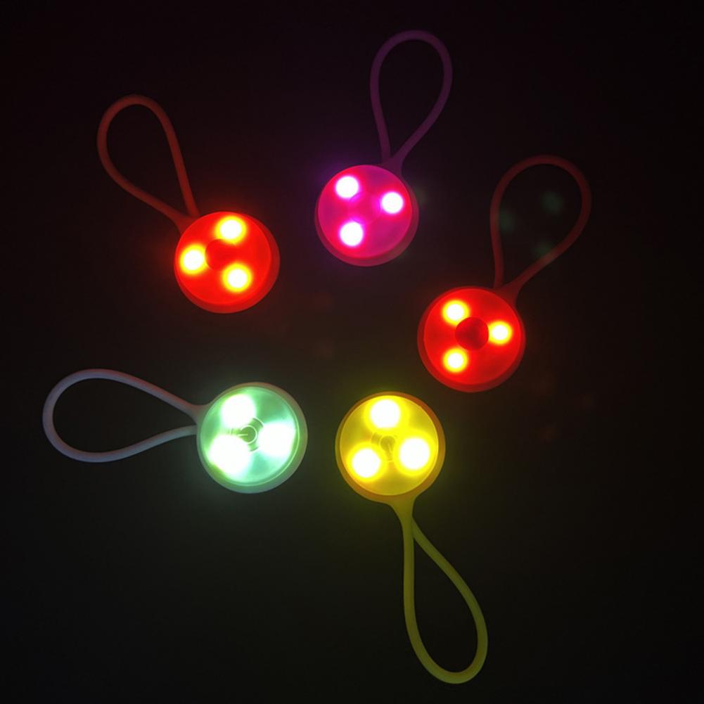 LED Sleutelhangerlamp Nachtloop Veiligheidslamp Hoge Lumen Meerdere Verlichtingsmodi Mini Formaat Draagbaar Draagbaar Armband LED Lamp