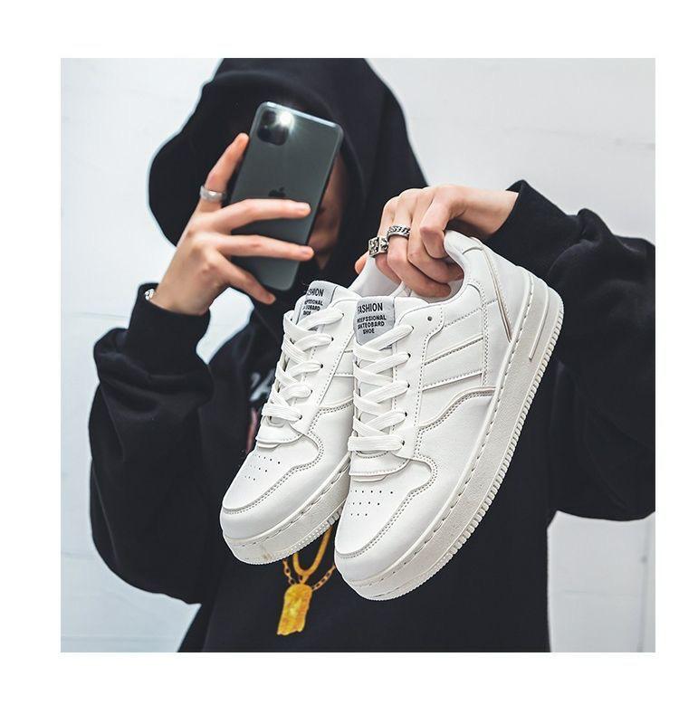 Men's Spring White Sneakers: Breathable, Trendy, Versatile Thick-Soled Skate Shoes