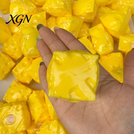 Shapeable Cheese Toy Squeeze Toy, Anxiety Relief Triangle Sensory Cube Pinch Slow Rising Home Office Relaxation Tool Soft Stress