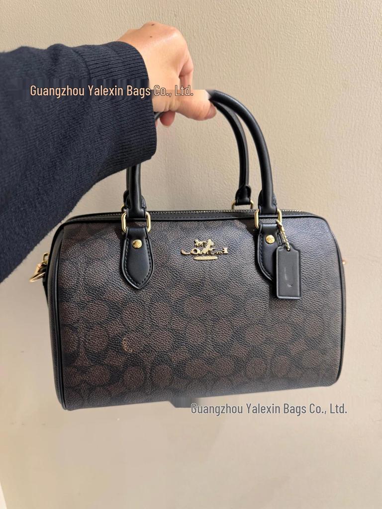 Bolsa Travesseiro Coach Rowan 25 Boston: Bolsa de Mão Clássica Monograma de Grande Capacidade & Bolsa Transversal de Ombro