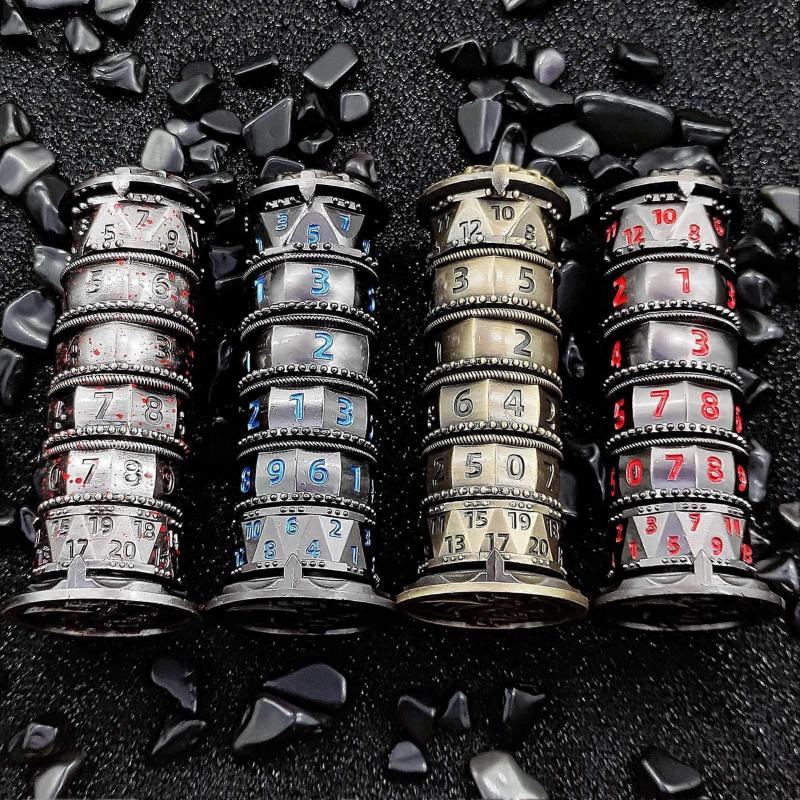 Metal 7 in 1 Rotatable Dices Towers Multifunctional Dices Game Prop for Party Playing