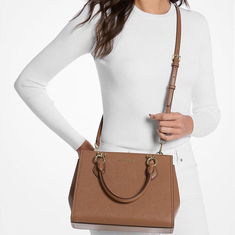 

Michael Kors Середня сумка-кросбоді Marilyn
