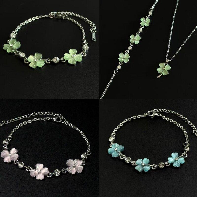 Diamond-Studded Lucky Four-Leaf Clover Bracelet - Fashionable & Versatile Women's Accessory
