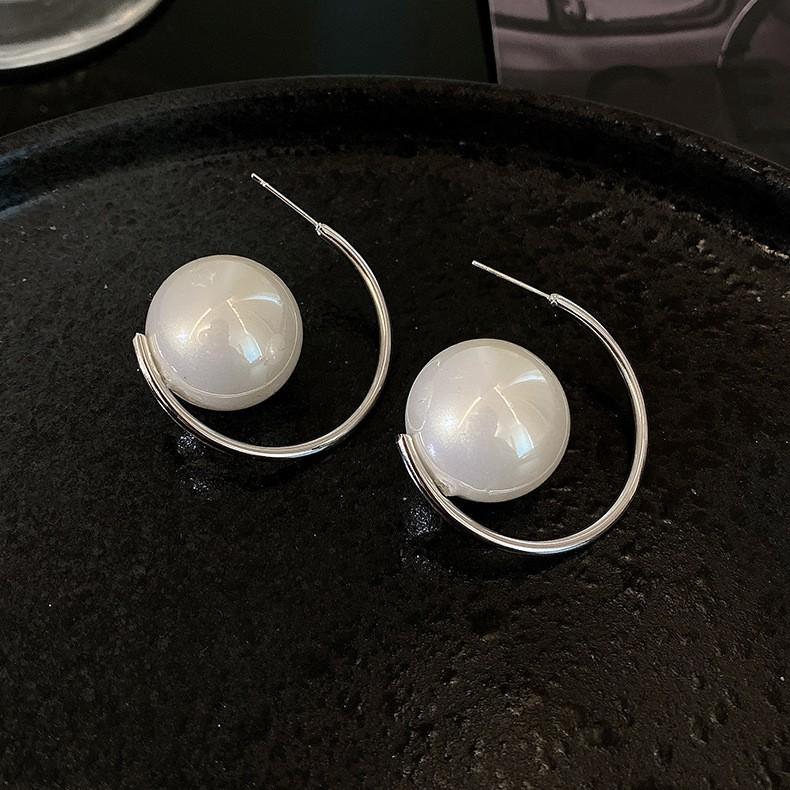 Fashion Circle Round Big Circle Earrings For Women Korean Simulated Pearl Drop Eariing Girls Party Wedding Jewelry Gifts