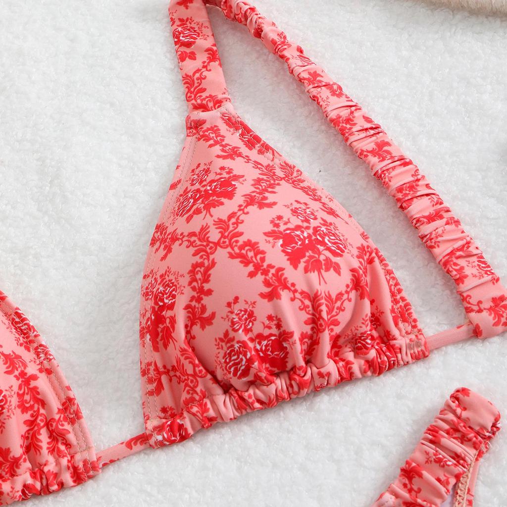 2026 Sexy Bikiny s vysokým pasem a šněrováním Trojúhelníkové kalhotky pro evropskou & americkou Hot Girl Dovolenou Plavky