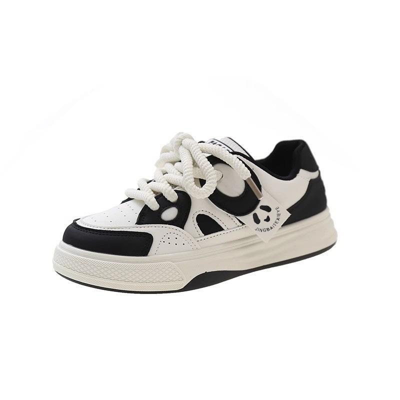 Spring and Autumn Internet Celebrity Thick-soled White Shoes Women's Fashion Trend Lightweight and Versatile Women's Casual Shoes with Niche Texture