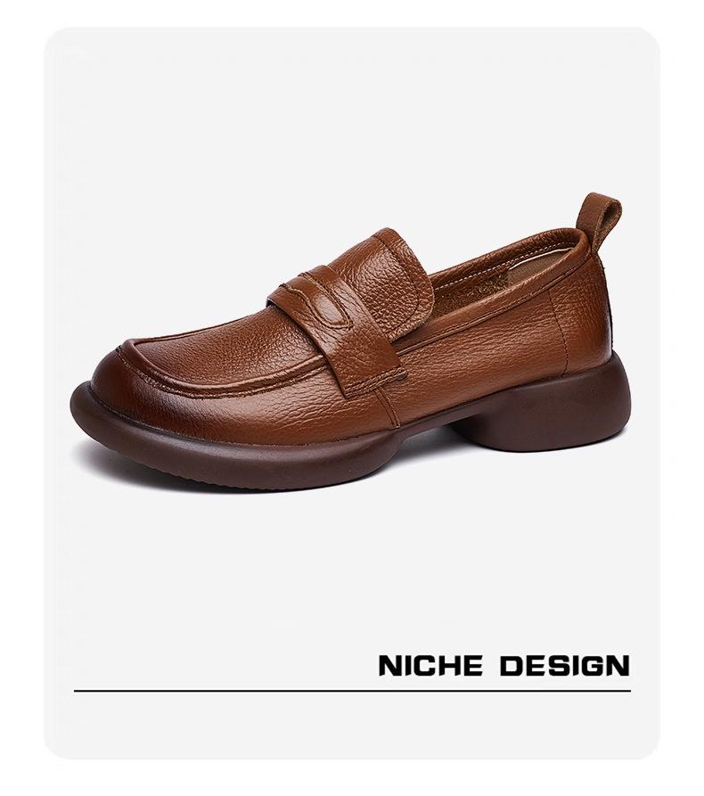 Genuine Leather Soft Sole Loafers for Women - Plus Size 43, Comfortable Slip-On Shoes with Thick Soles for Middle-Aged and Elderly
