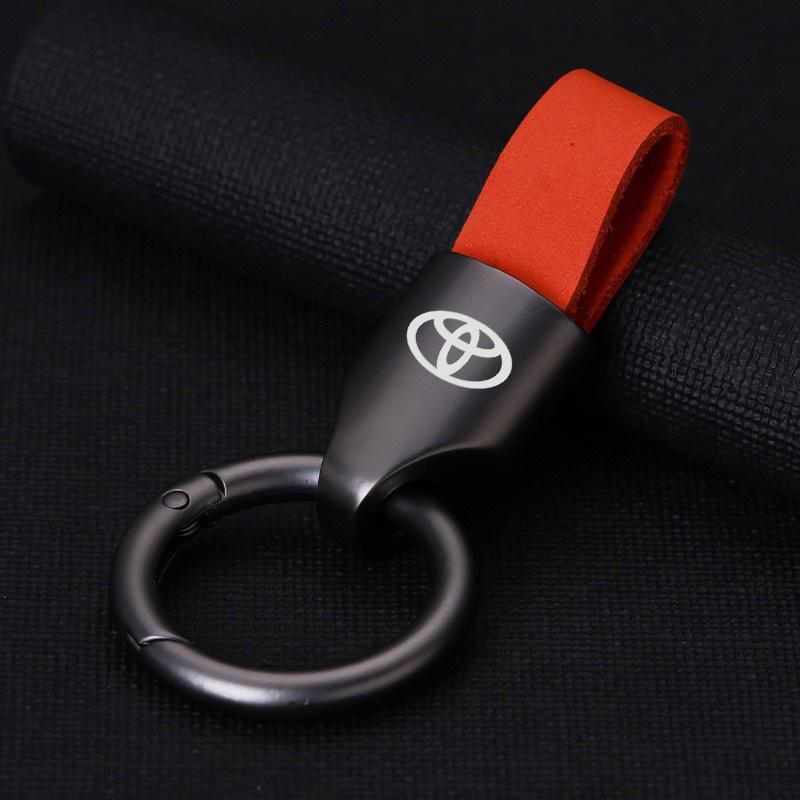 Simply styling Leather Alloy Car Keyring Keychain Key Holder For Toyota 86 Corolla Prius YARiS Hilux CHR SUPRA RAV4 Accessories