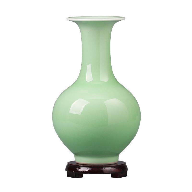 Celadon Antique Ceramics Vase: Elegant Chinese Ornament for Floral Arrangement and Home Decor