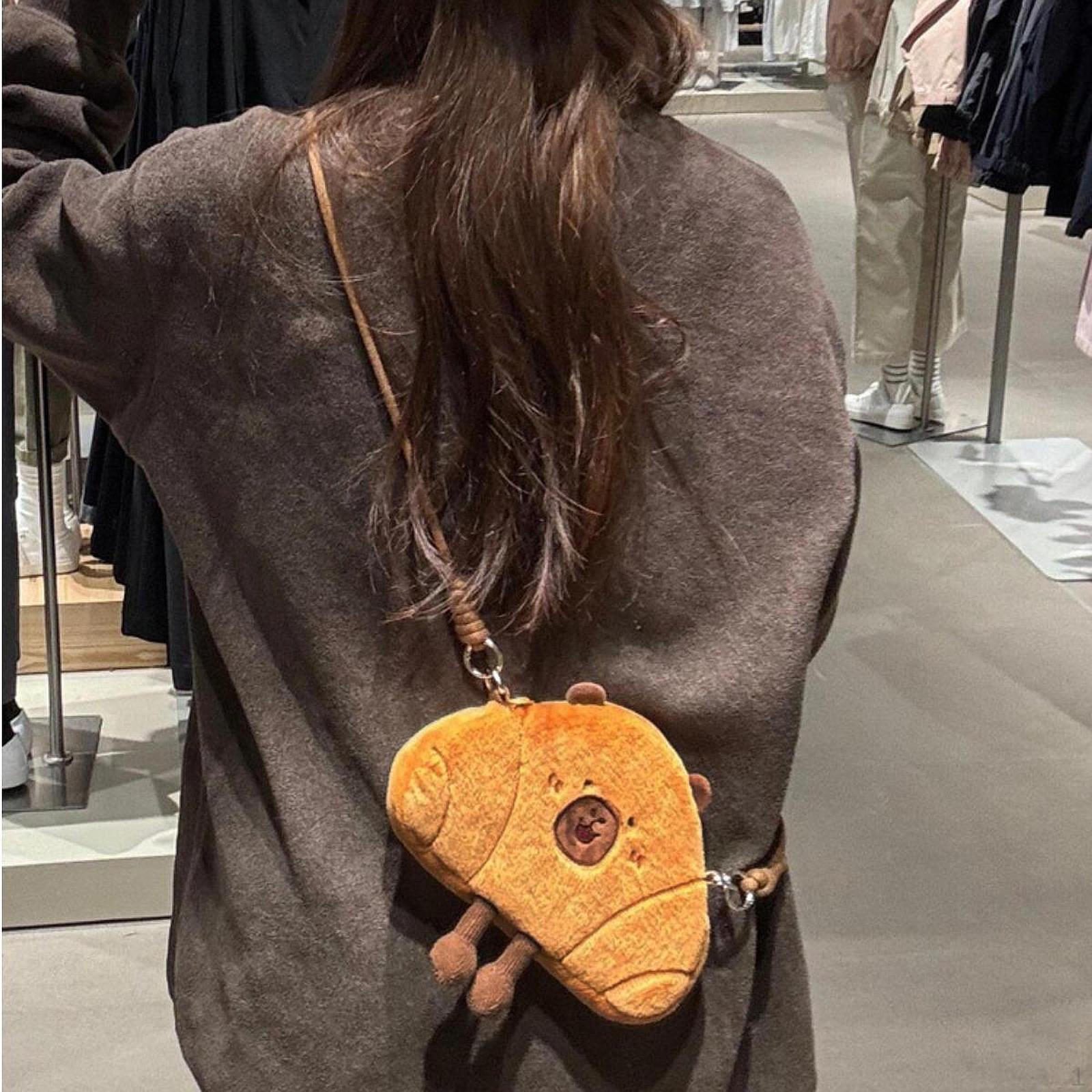 

Capybara Crossbody Bag Cartoon Portable Plush Shoulder for Vacation Shopping