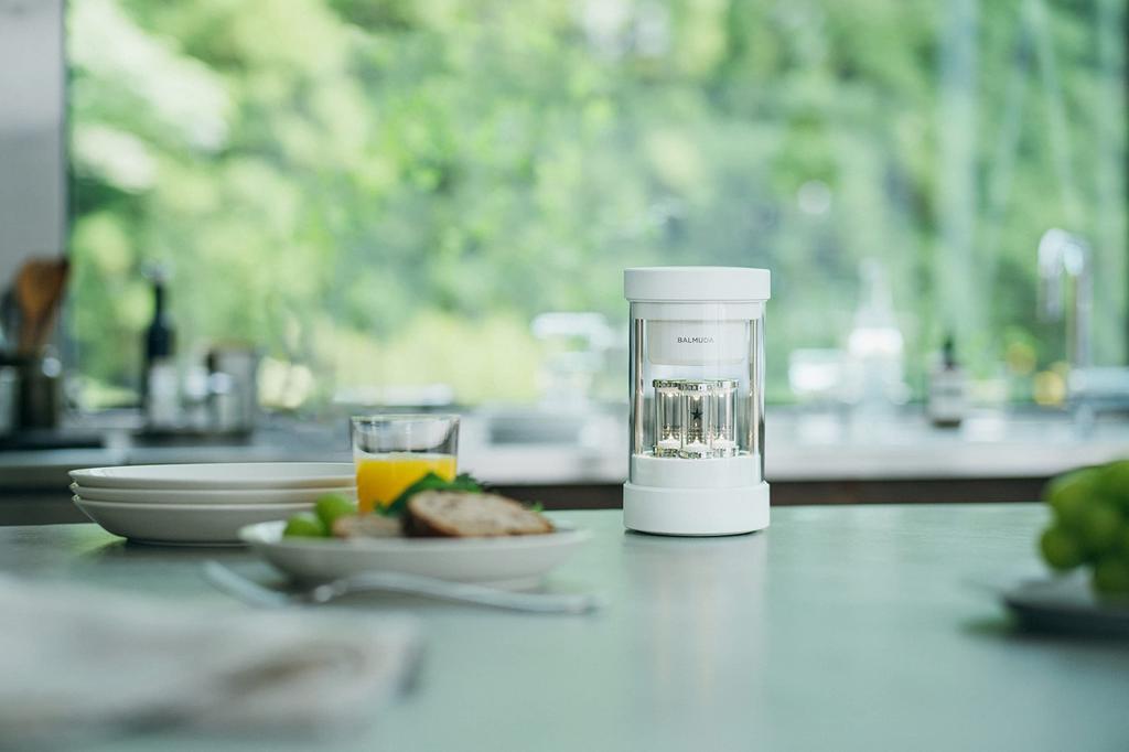 BALMUDA The Speaker White Bluetooth Speaker BALMUDA The Speaker M01A-WH
