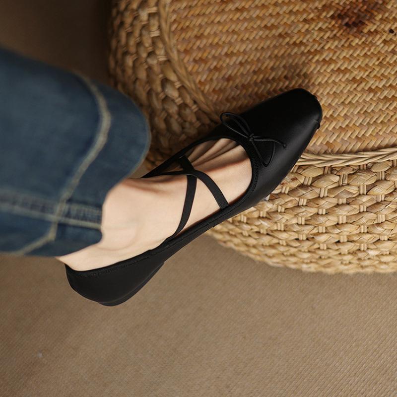 

New leather lazy shoes, one pedal, shallow mouth, flat bottom, comfortable, four-season wear women s shoes, beef tendon round head women s single shoe 39 чёрный