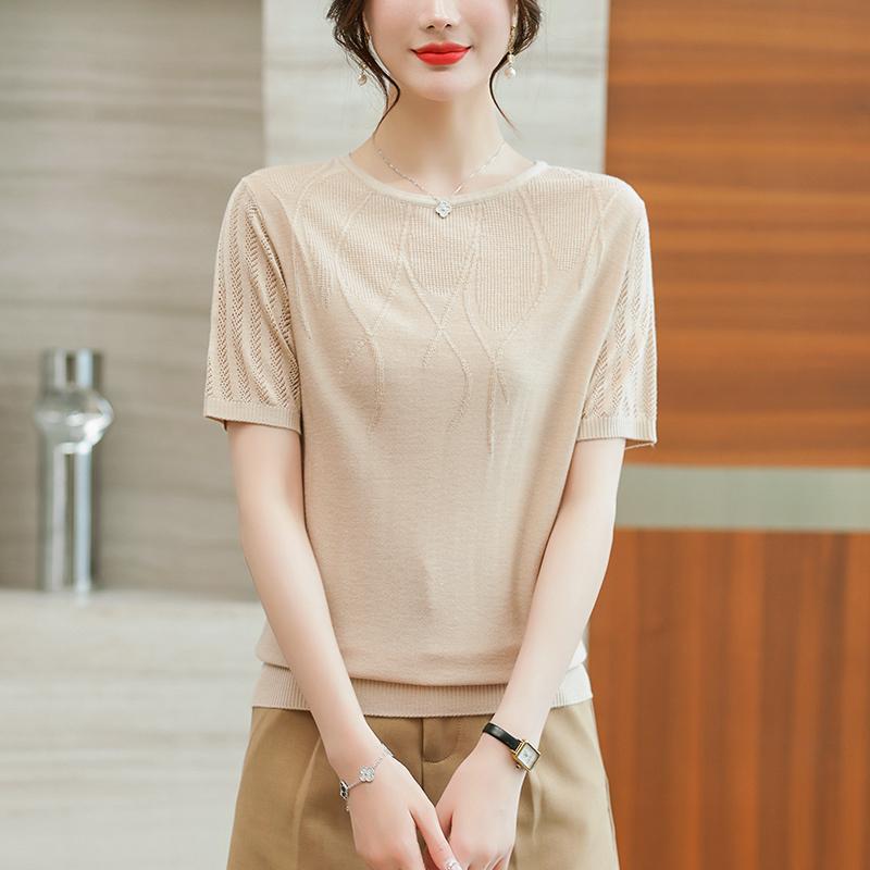 Summer Women's Knitted Shirts Short Sleeved T-shirts for Middle-aged Women Summer Clothes