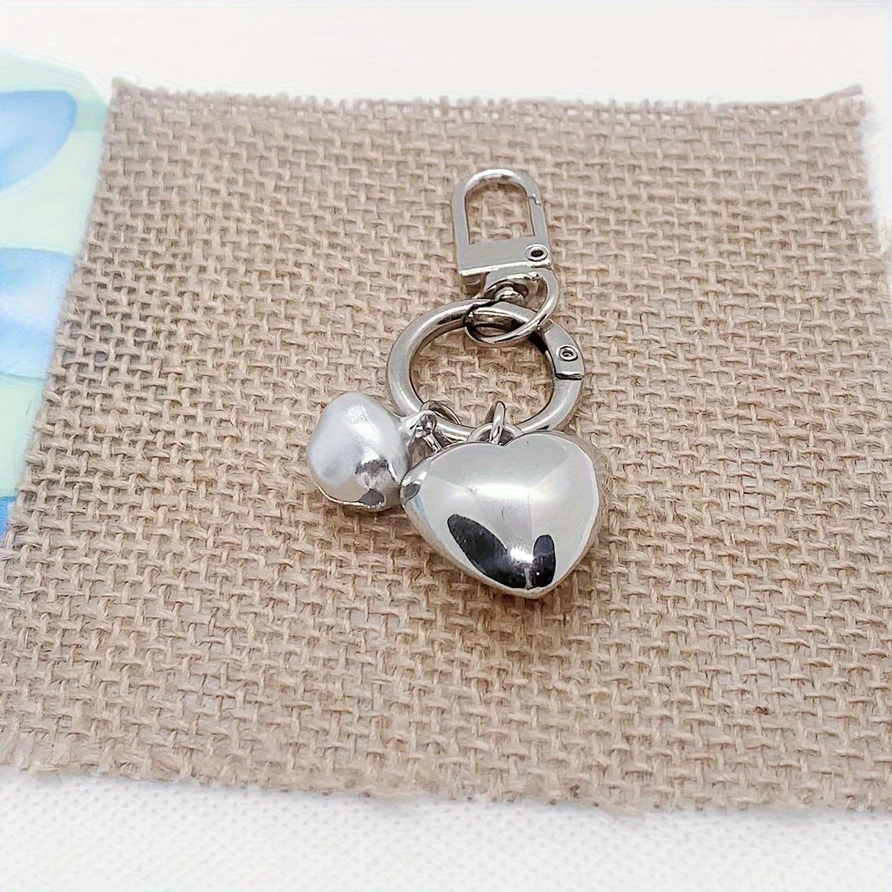 

1 шт. Металлический брелок в форме сердца, Персонализированный брелок на тему любви, Аксессуар для путешествий, Белый, Только ручная стирка, Подарок на День святого Валентина 1set белый