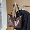 Large-capacity Bag Women's Autumn and Winter Versatile New Simple Casual Shoulder Bag Popular Commuter Tote Bag