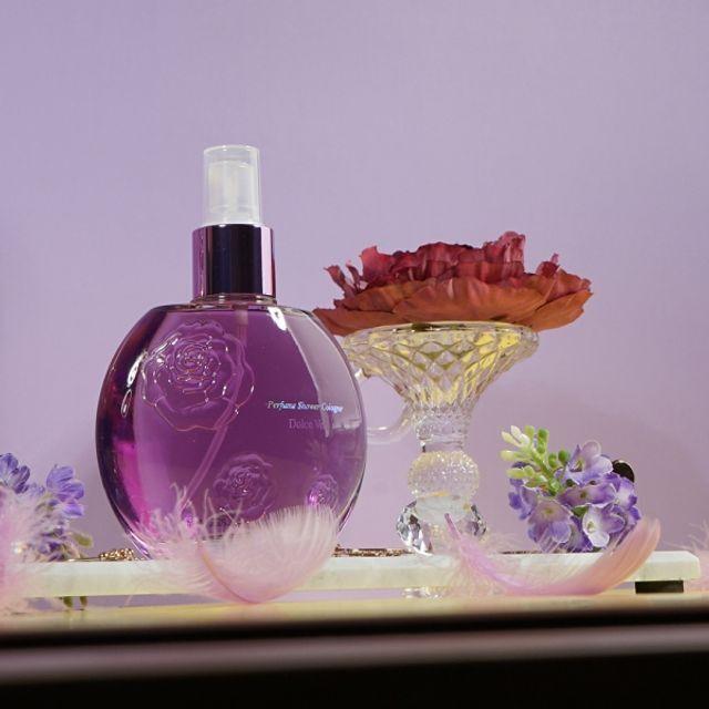 

Clear and transparent XFTDNSLW vivid and gentle morning air shower cologne 150ml