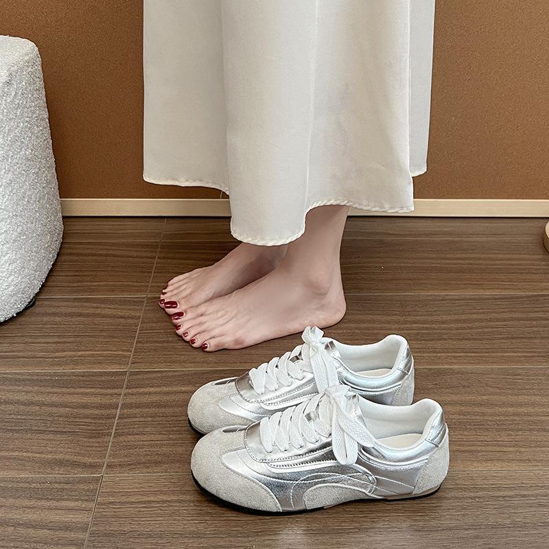 Leather high-heeled retro color matching German training shoes 2025 new flat-bottomed inner height-increasing Forrest Gump sports and leisure sh