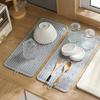 Almofada de drenagem Fácil de limpar Furo para pendurar Tapete de secagem de louças de silicone anti-escaldante Almofada de proteção contra gotejamento para torneira Utensílio de cozinha