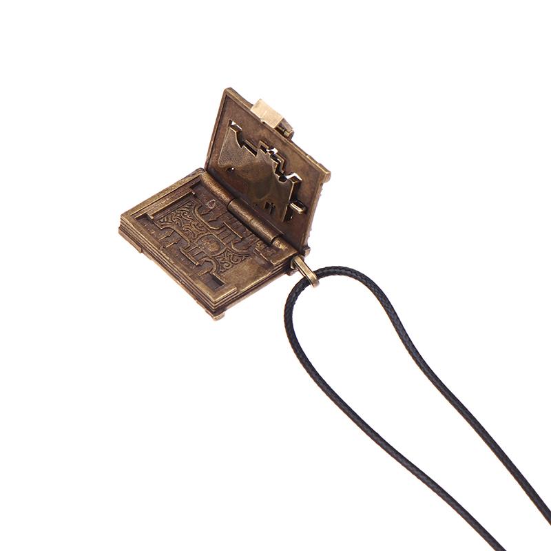 Warhammer 40K Imperial Fists Anime Peripherie Kreative Persönlichkeit Codex Halskette Hochwertiges Zubehör Weihnachtsgeschenke