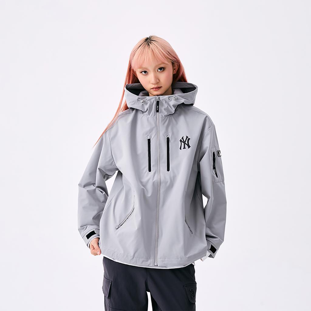 New MLB New York Yankees Basic Collection SS25 Trench Coat Unisex Light Gray 3AWJB0351-50GRL