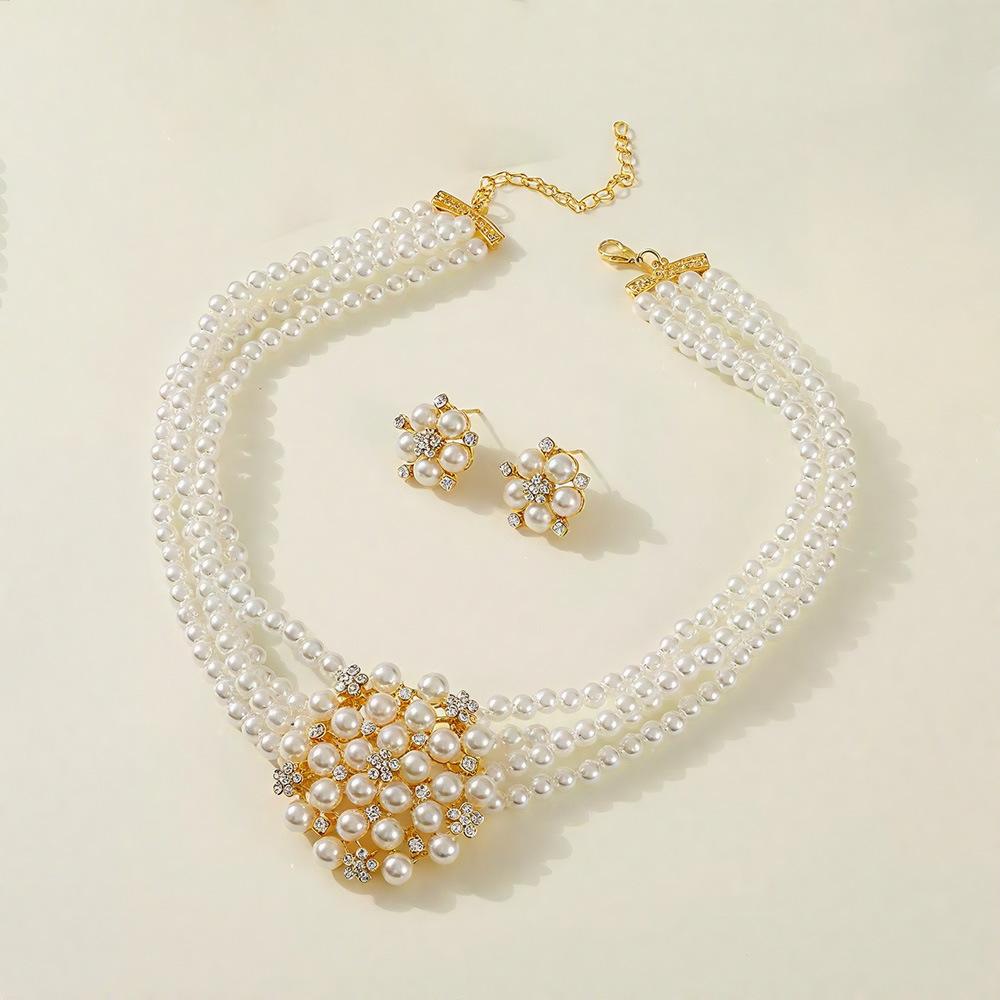 New Pearl Happiness Flower Wedding Necklace Stud Earrings Jewelry Set Bridal Wedding Accessories