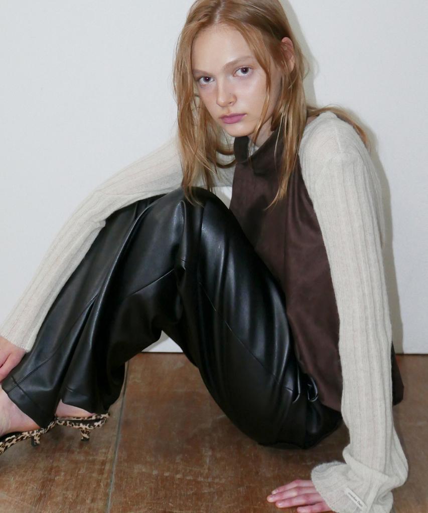 Obeodyupeulleeo Kid Mohair Flared Sleeve Knit_Cream