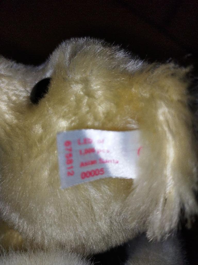 [USED] Limited To 1000 Steiff Asian Santa Teddy Bears, 2002