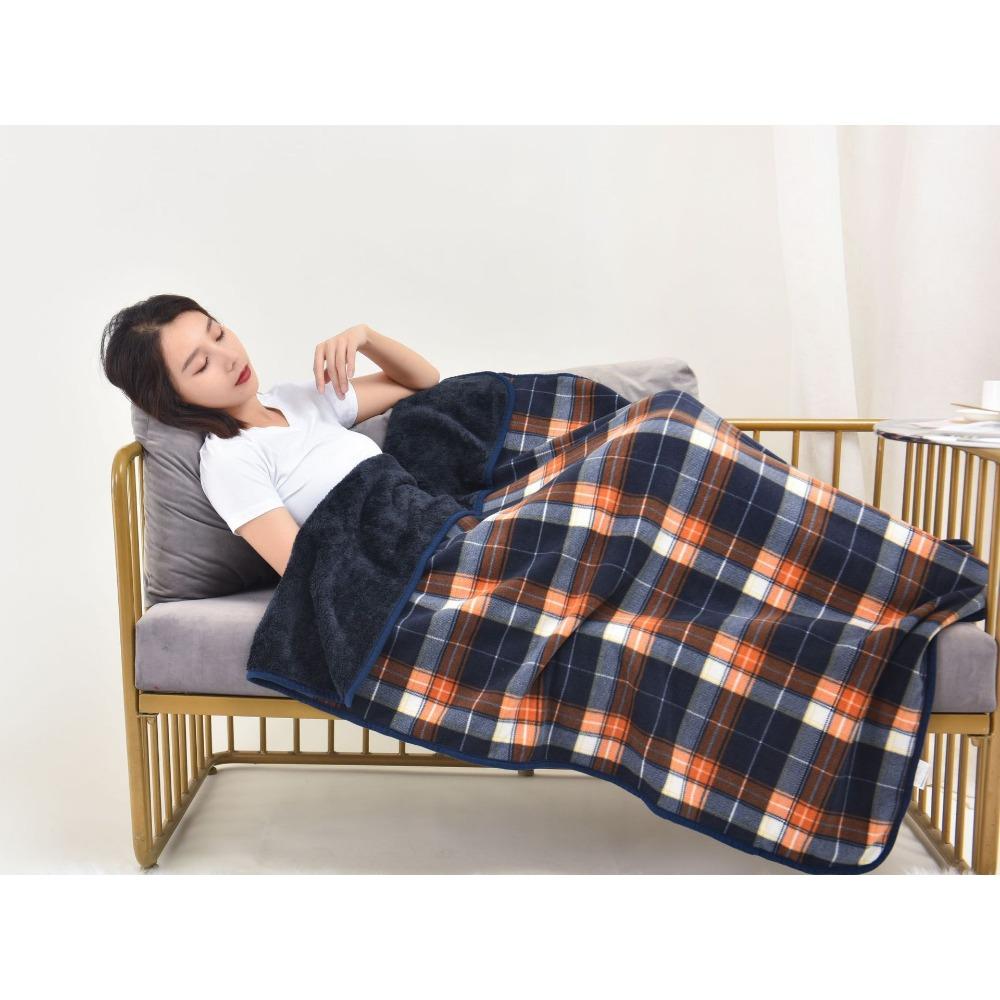 Flannel Blanket Snap Blanket Office Shawl Blanket Sofa Blanket Quilt Plaid Shawl Thickened Cape