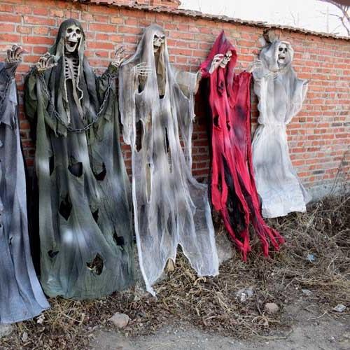 Halloween Hängendes Geister-Sensenmann-Dekor, Gruselige hängende Skelett-Requisite mit zerrissenem Gewand, Unheimliche Spukhaus-Dekoration für Indoor-Outdoor-Party
