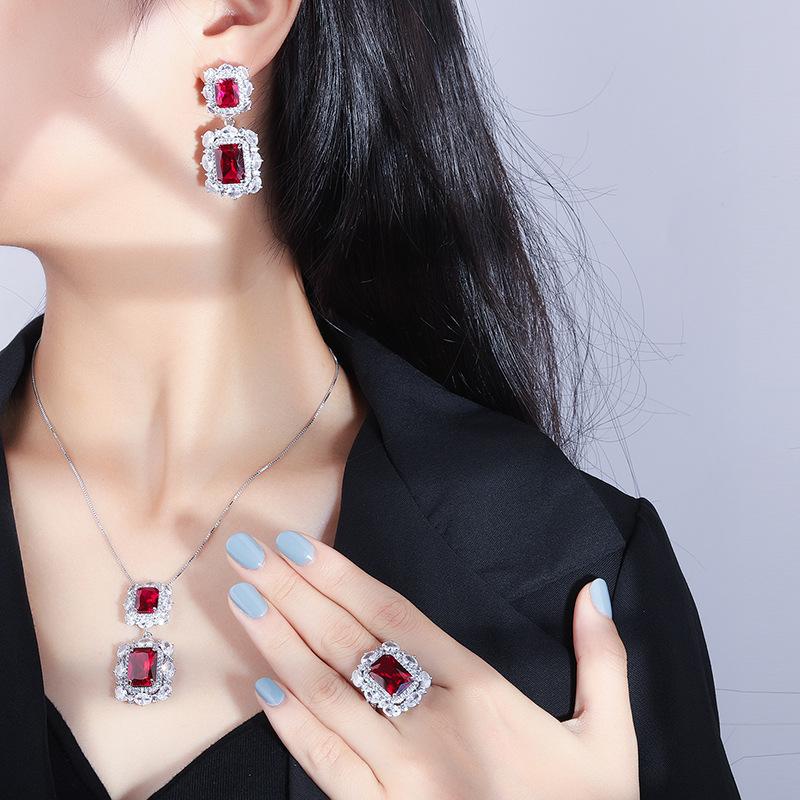 S925 Silver Needle Fashion Simulation Jewelry Accessories Set Imitation Dove Blood Red Corundum Pendant Necklace Women